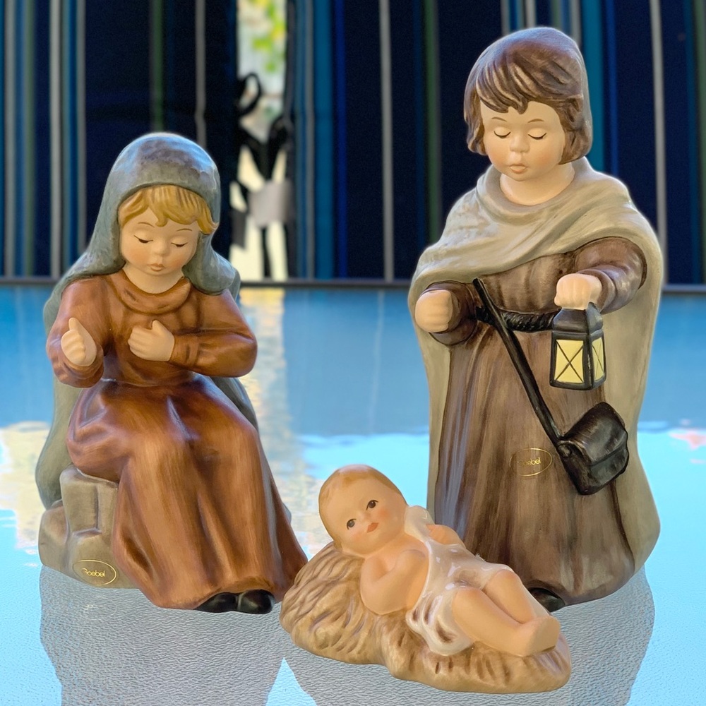 Goebel Weihnacht Signed Porcelain Nativity Figurines ~ Mary Joseph, Baby Jesus